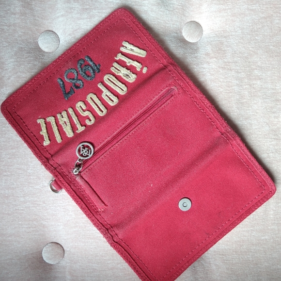 Aeropostale red wallet - Picture 2 of 3